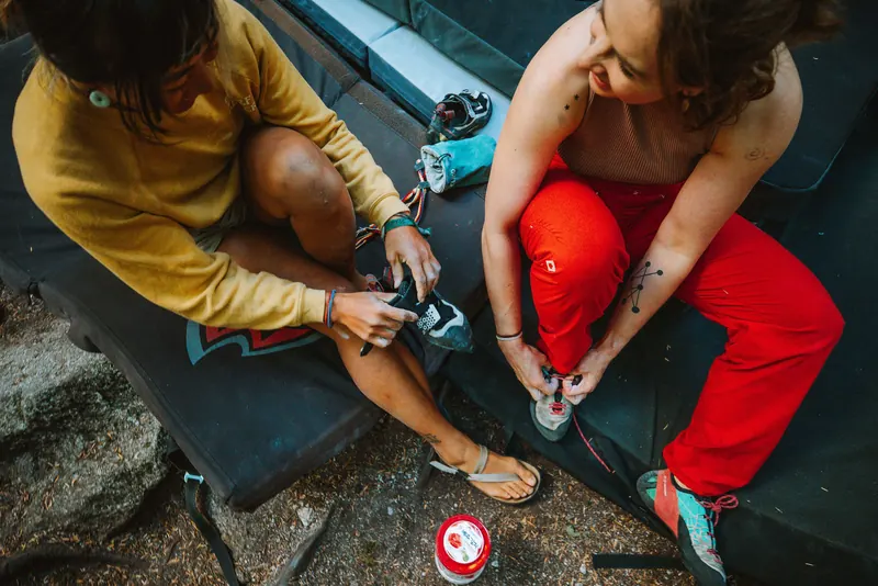 Sport climber on a sunny granite wall at Smoke Bluffs Park in Squamish, British Columbia